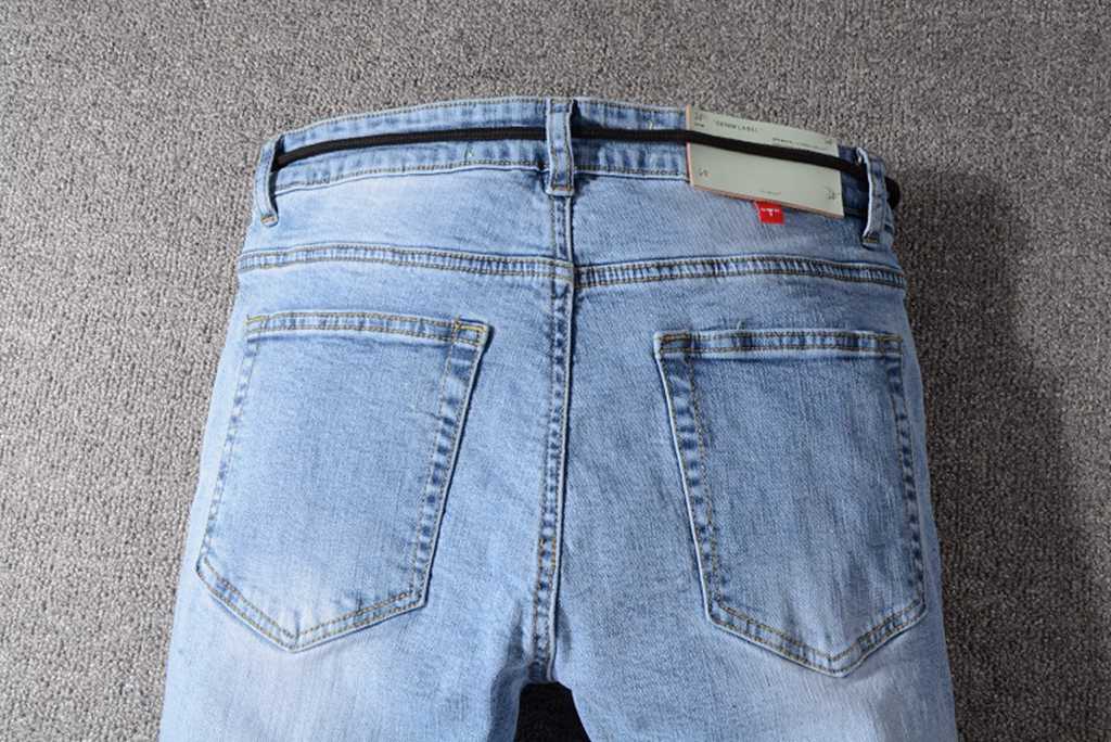 OFF WHITE 137
